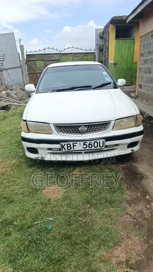 Nissan Sunny 2013 White