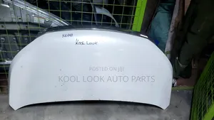 Toyota Noah 2018 Bonnet