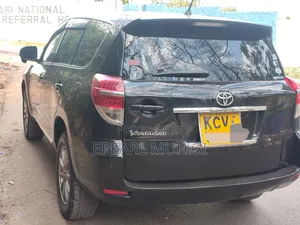 Toyota Vanguard 2012 Black