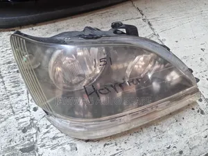 Toyota Harrier Old Model Headlight