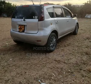Nissan Note 2012 Silver