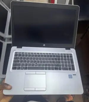 Laptop HP EliteBook 850 G4 8GB Intel Core i7 SSD 256GB