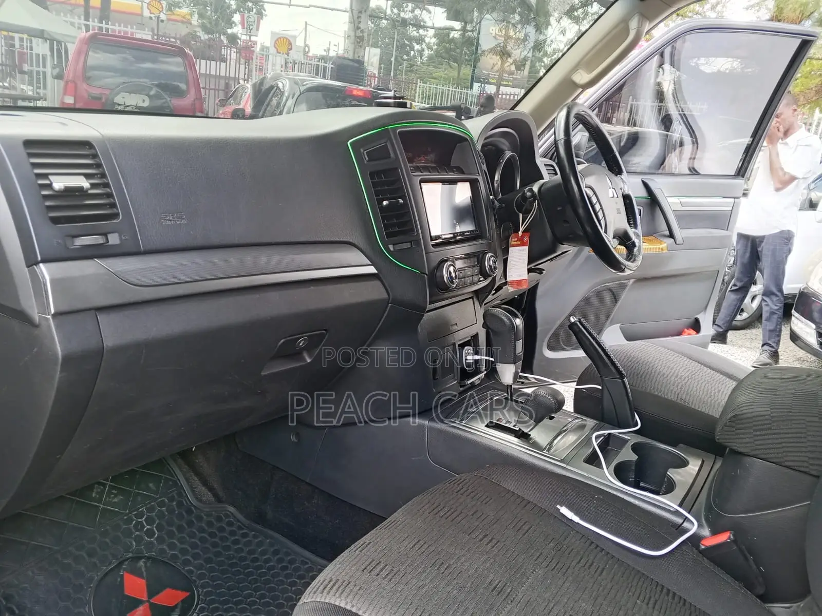 Mitsubishi Pajero 2014 Black