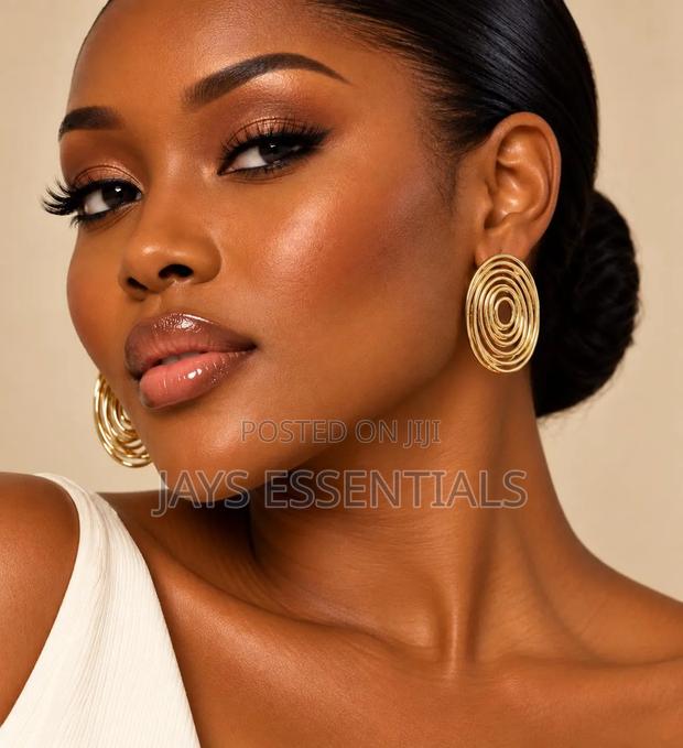 Simple and Unique Earrings - thumbnail 8