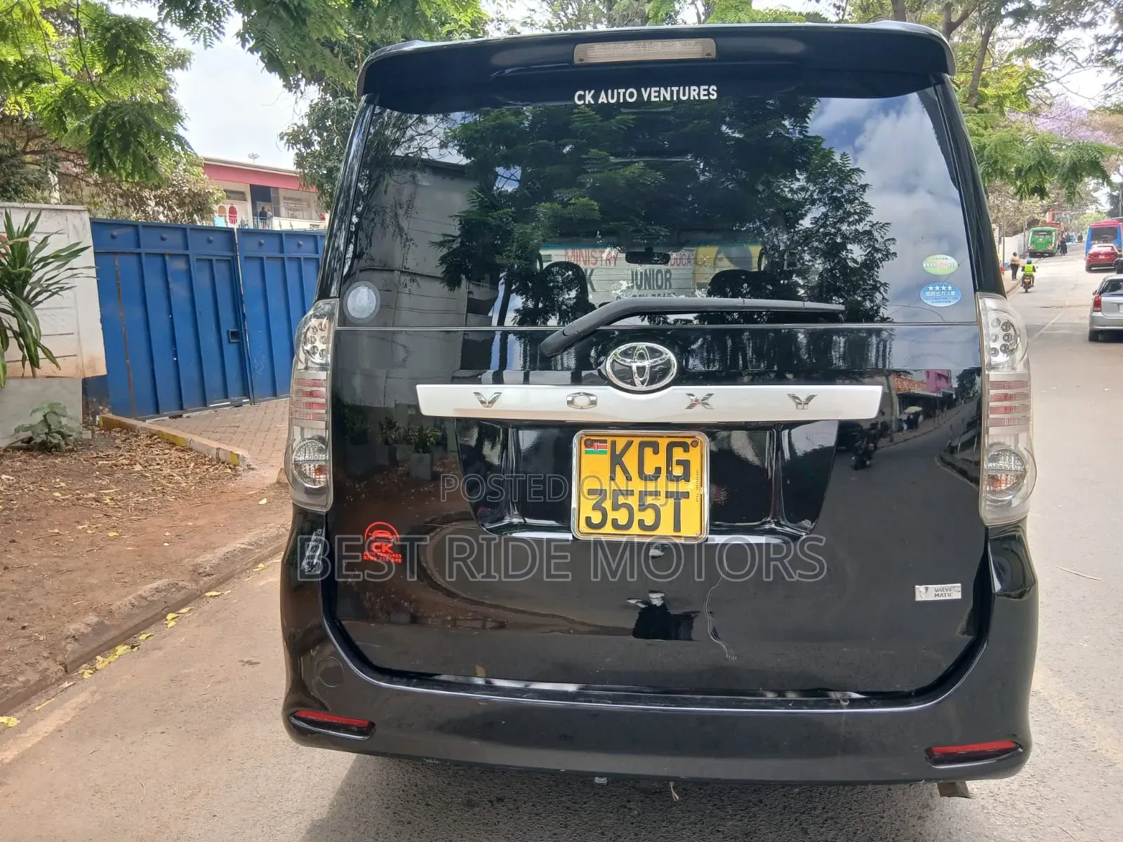 Toyota Voxy 2009 Black