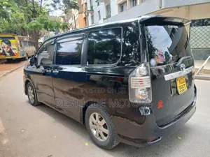 Toyota Voxy 2009 Black