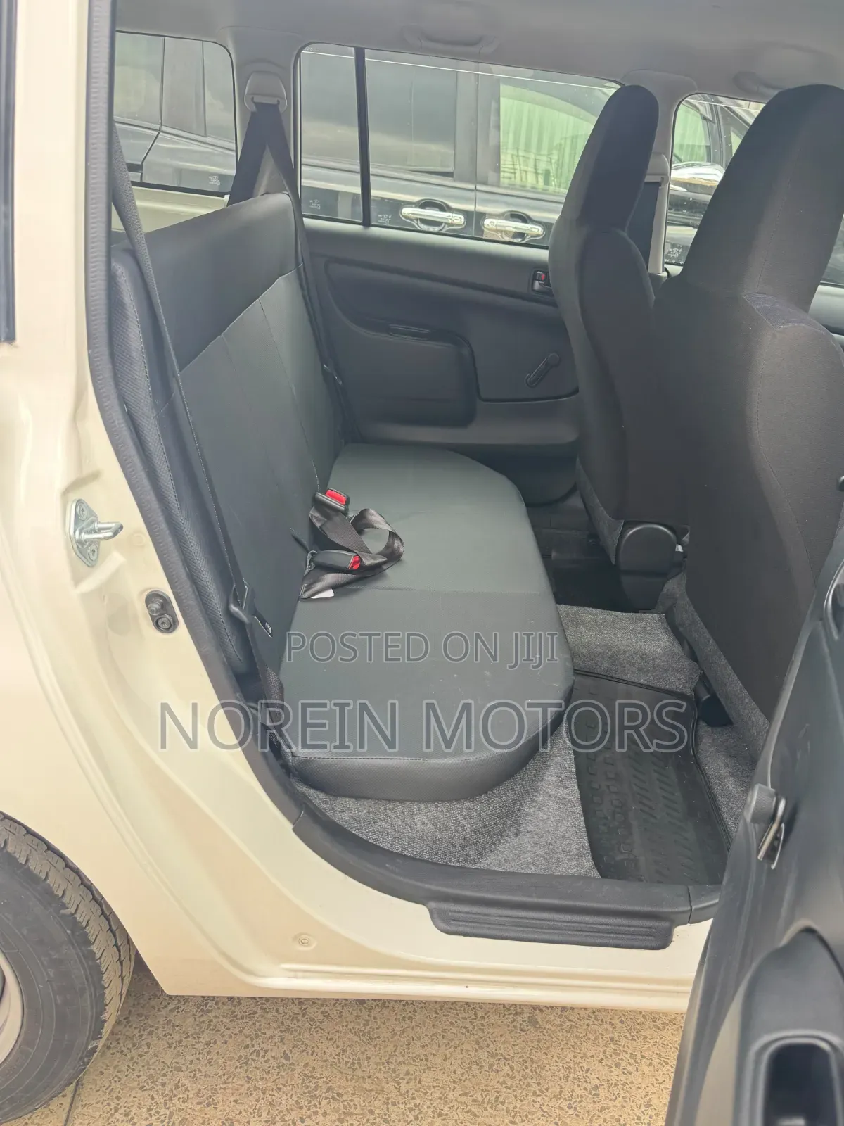 Toyota Succeed 2019 White