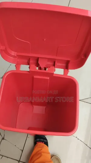 30L Pedal Bin for Clean and Tidy Spaces