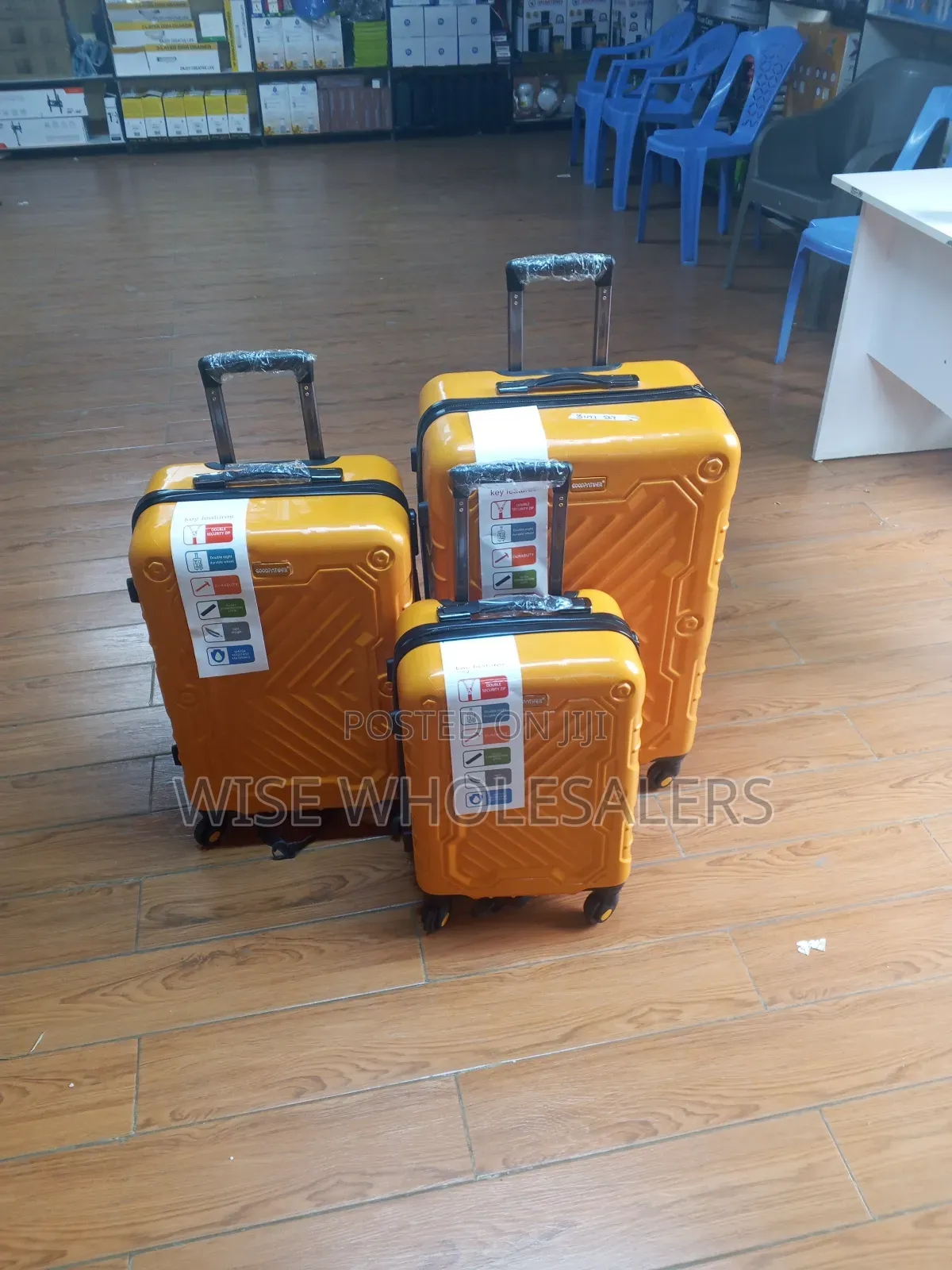 3 in 1 Unbreakable Fibre Suitcase