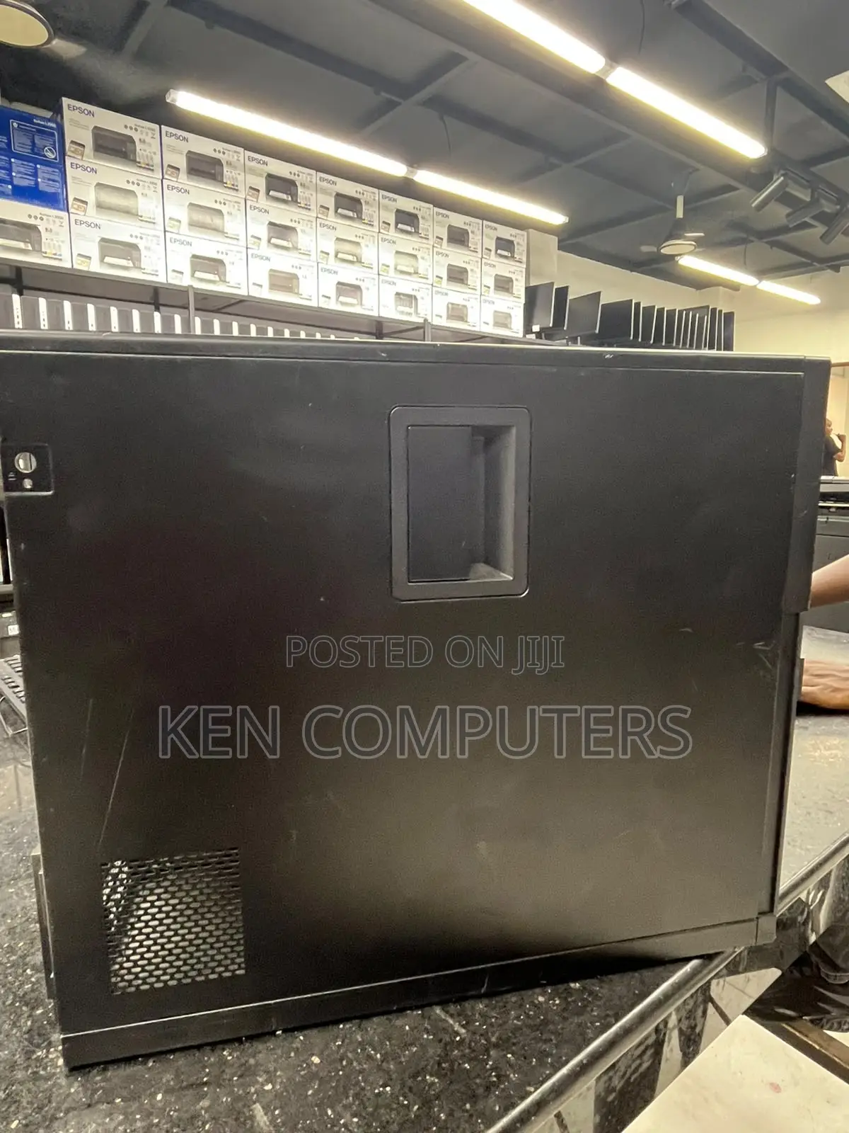 Desktop Computer Dell OptiPlex XE2 8GB Intel Core i5 HDD 256GB