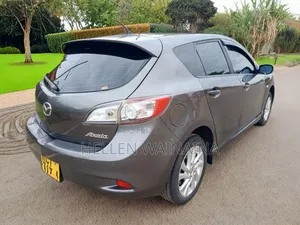 Mazda Axela 2012 Gray