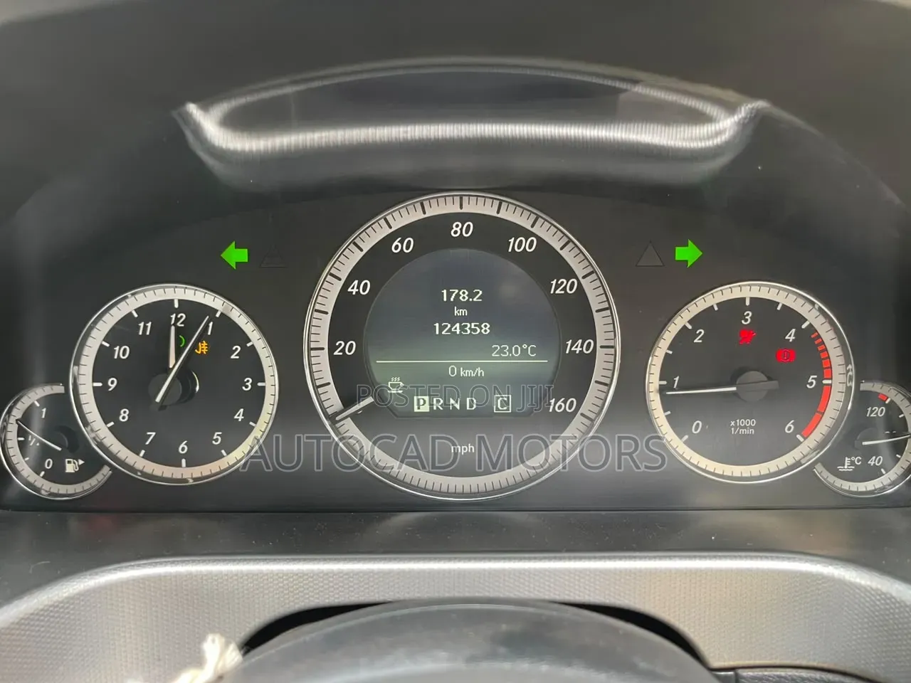 Mercedes-Benz E220 2010 Silver