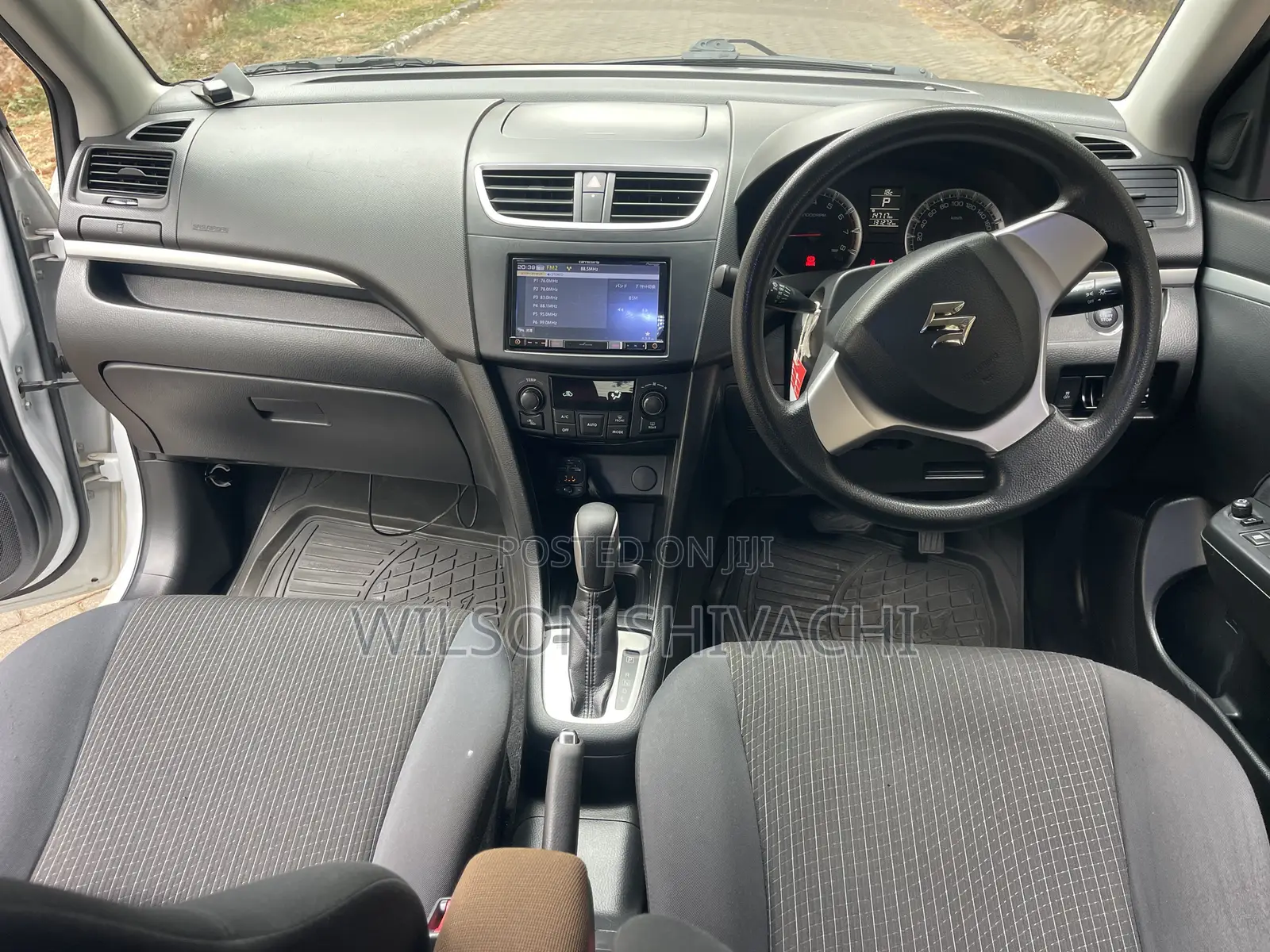 Suzuki Swift 2015 White