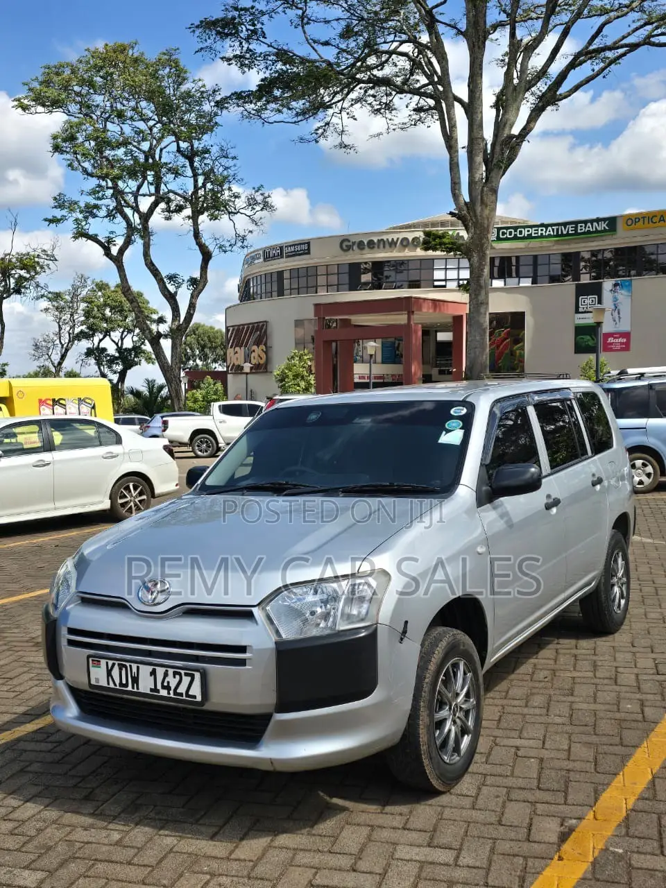 Toyota Probox 2018 Silver