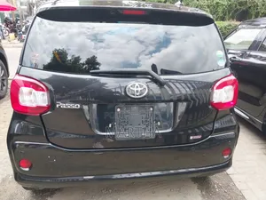 Toyota Passo 2019 Black