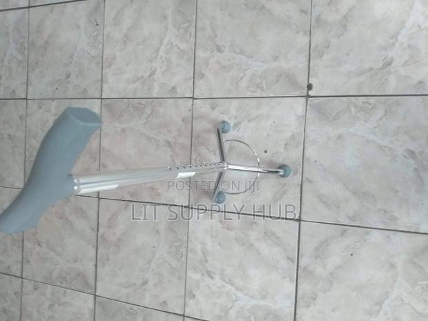 Medical Tripod Walker