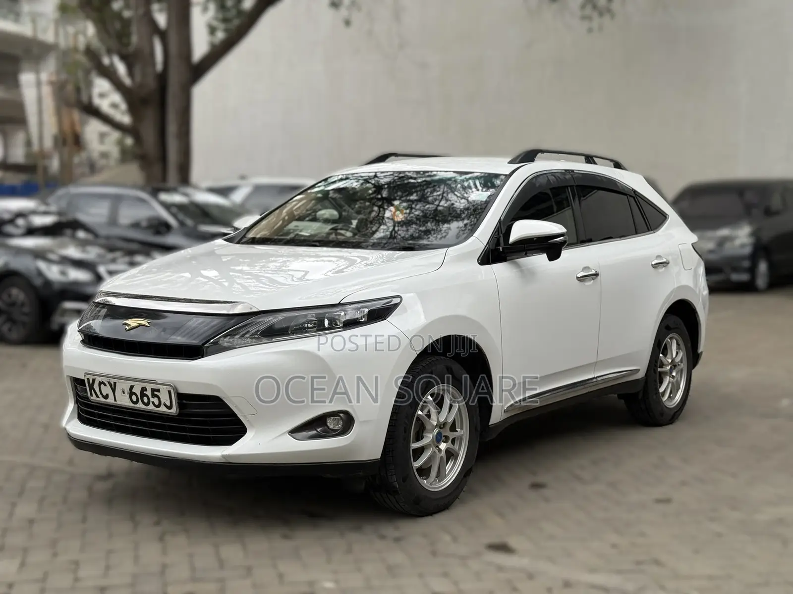 Toyota Harrier 2014 White