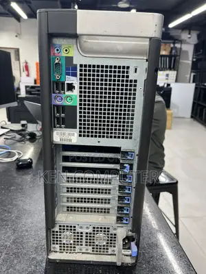 Desktop Computer Dell 8GB Intel Xeon HDD 500GB