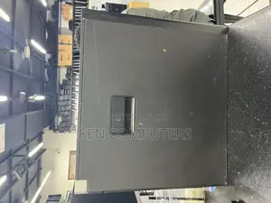 Desktop Computer Dell 8GB Intel Xeon HDD 500GB