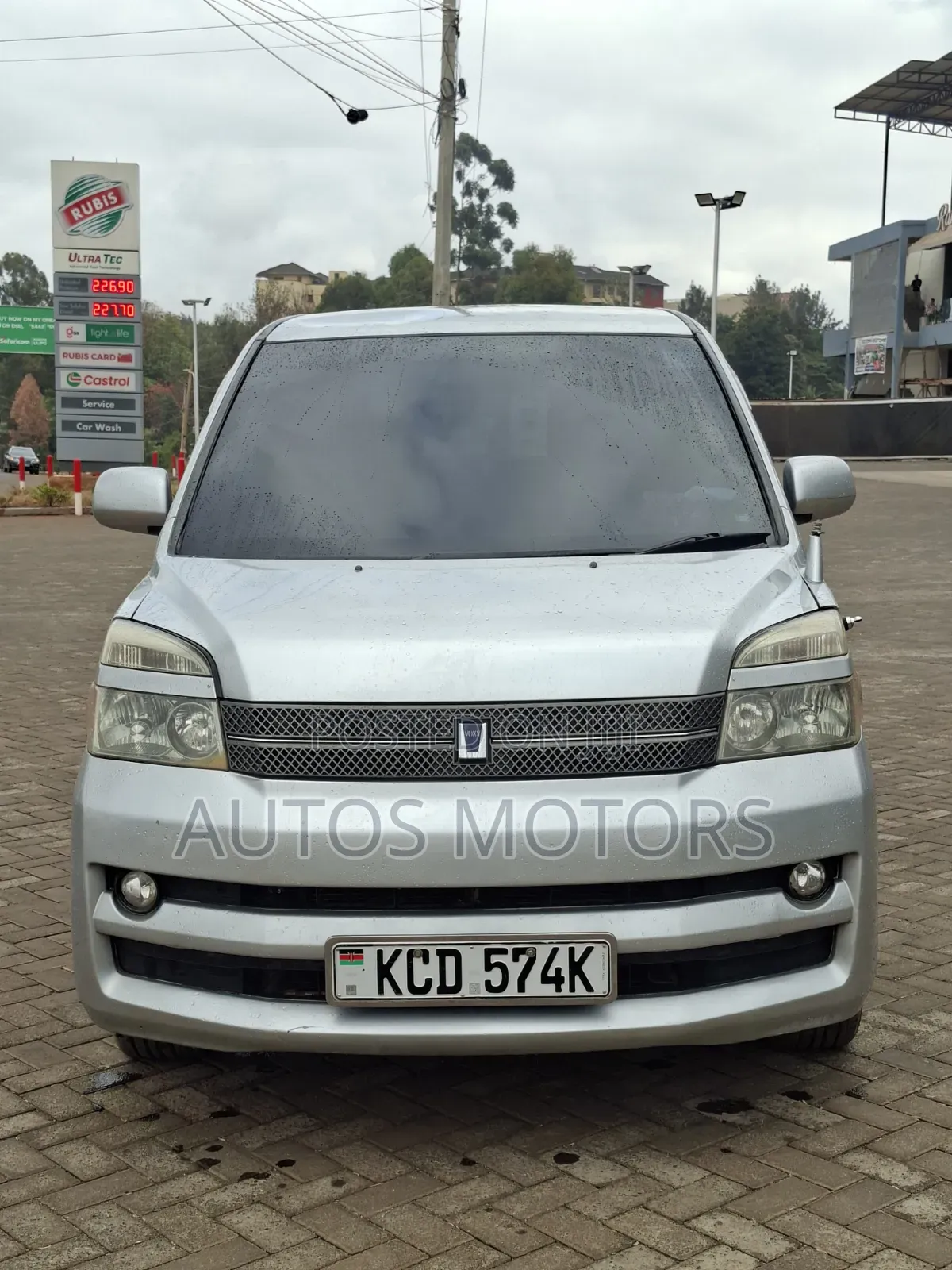 Toyota Voxy 2007 Silver