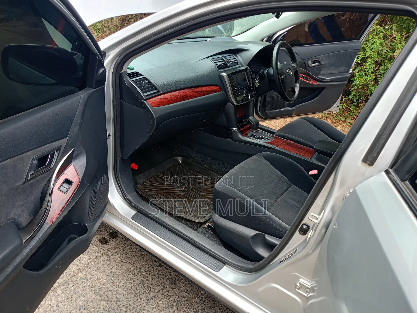 Toyota Allion 2011 Silver