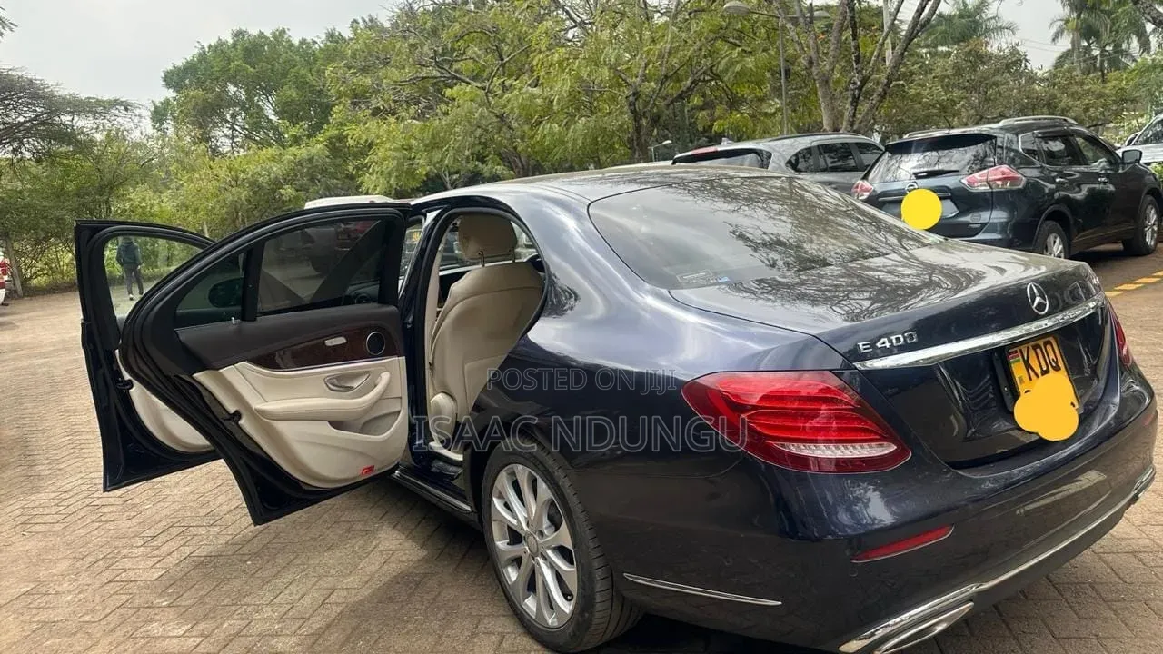 Mercedes-Benz E400 2017 Black