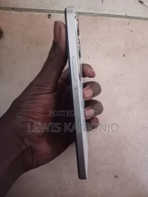 Vivo Y19s 128 GB White