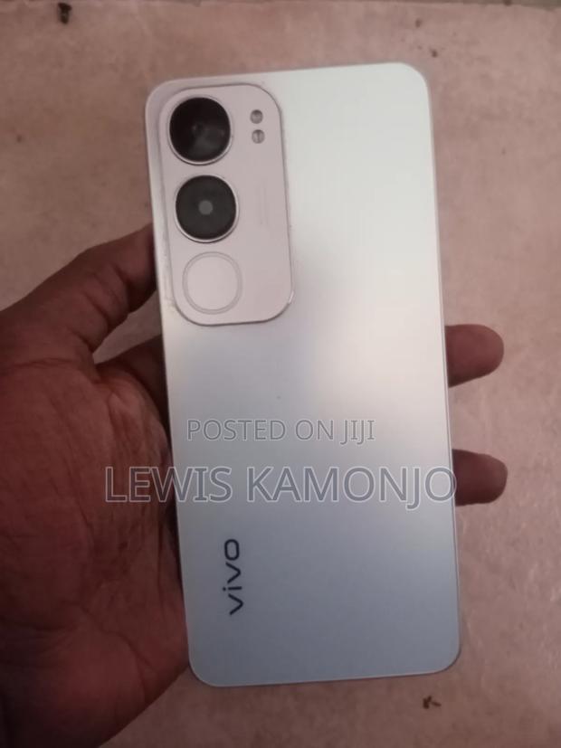 Vivo Y19s 128 GB White - thumbnail 5