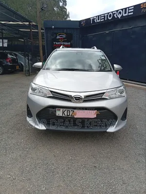 Toyota Corolla Fielder 1.5 Petrol FWD 2019 Silver