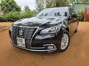 Toyota Crown 2014 Black