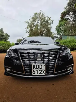 Toyota Crown 2014 Black