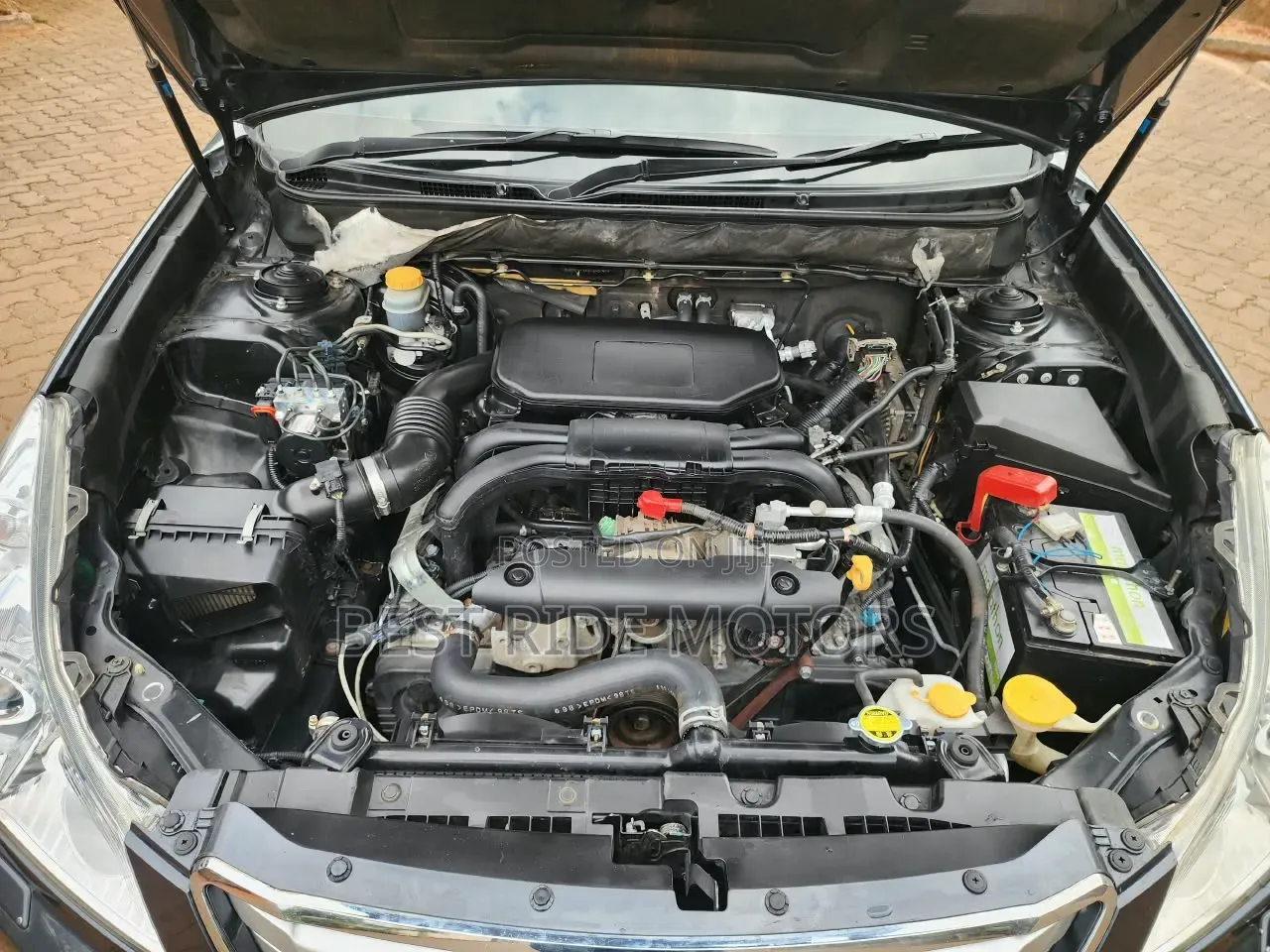 Subaru Outback 2010 Gray