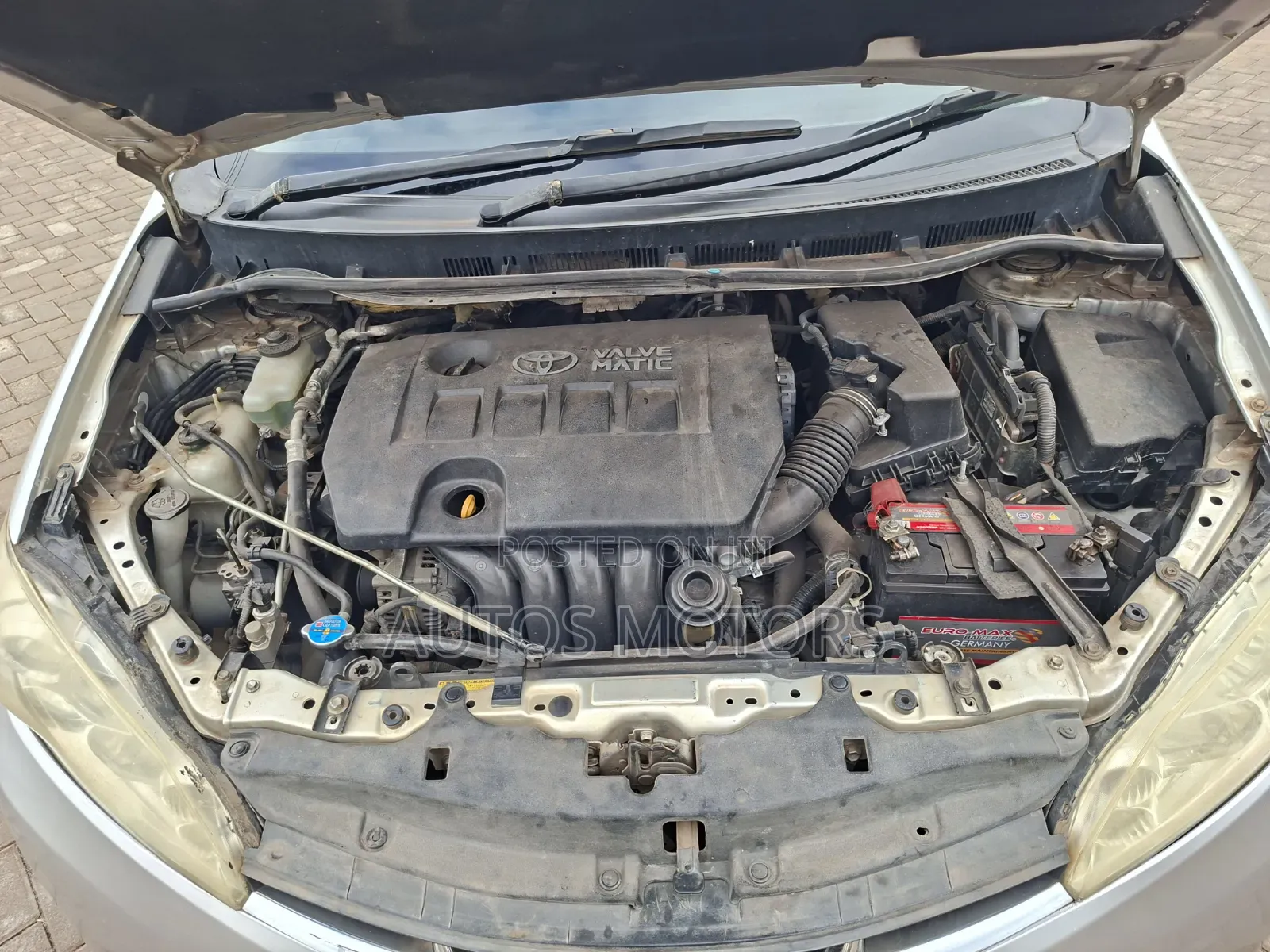 Toyota Wish 2011 Ivory