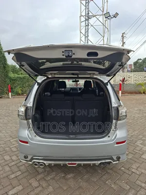 Toyota Wish 2011 Ivory