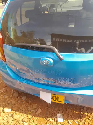 Toyota Passo 1.0 FWD 2015 Blue