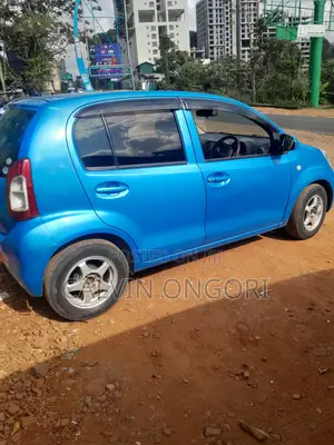 Toyota Passo 1.0 FWD 2015 Blue