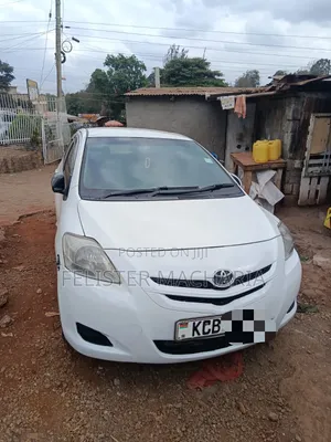 Toyota Belta 2007 Silver