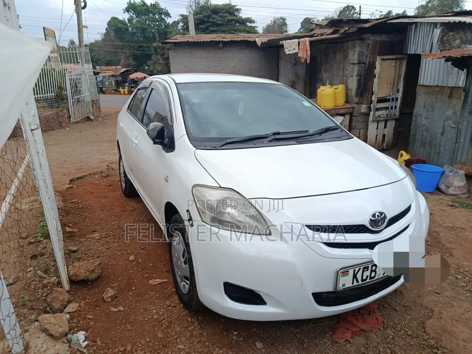 Toyota Belta 2007 Silver