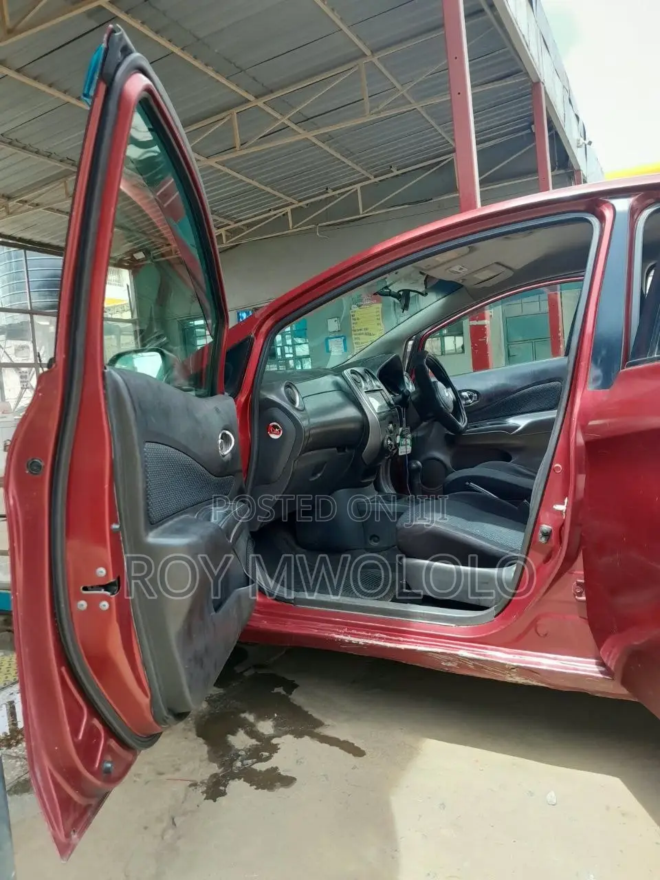 Nissan Note 2012 Maroon