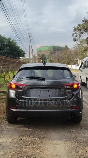 Mazda Axela 2019 Gray