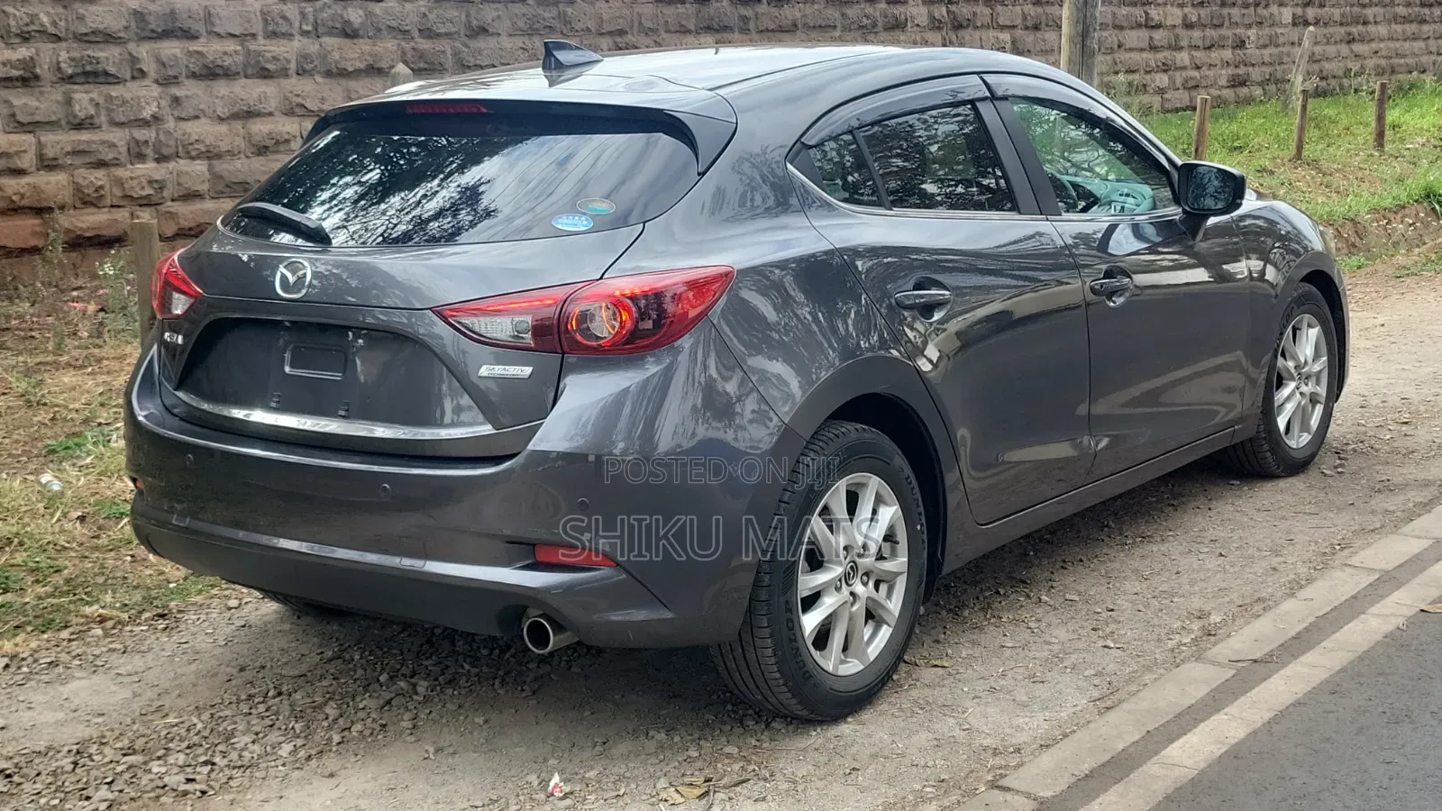 Mazda Axela 2019 Gray