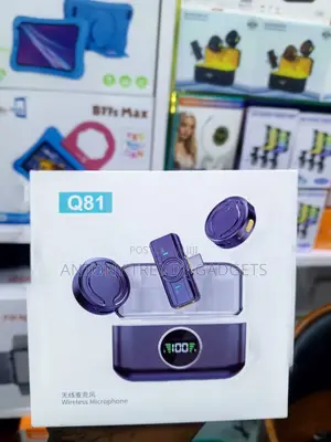 Q81 Dual Magnetic Lapel Mics With USB-C and Lightning Receiver