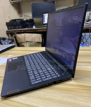 Laptop Lenovo 16GB AMD Ryzen 7 SSD 512GB