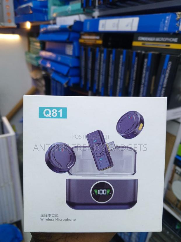 Q81 Portable Wireless Microphone Kit for Content Creators - thumbnail 2