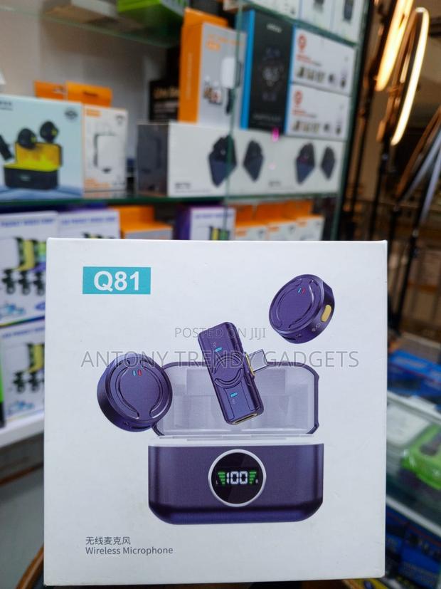 Q81 Portable Wireless Microphone Kit for Content Creators - thumbnail 3