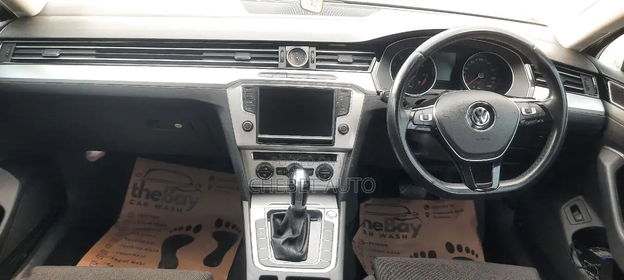 Volkswagen Passat 2016 Blue