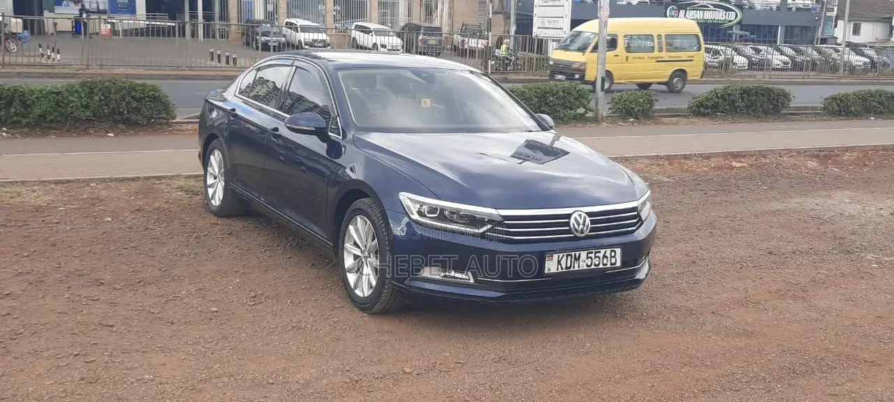 Volkswagen Passat 2016 Blue