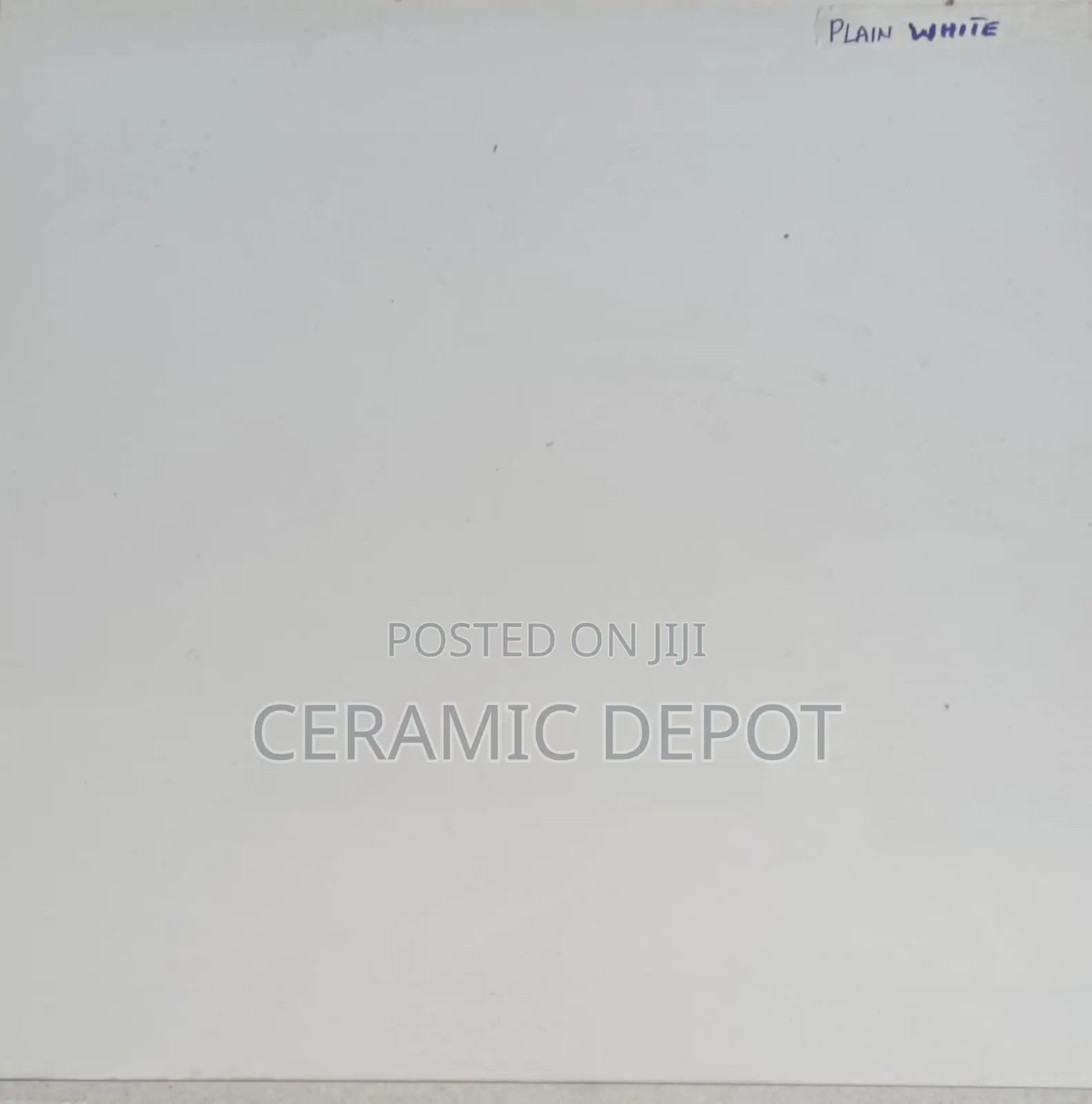 PLAIN WHITE POLISHED TILES 60X60 PLAIN.W