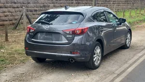Mazda Axela 2019