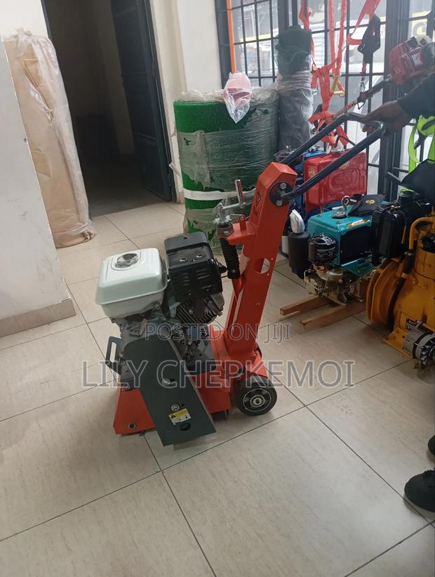Concrete Scarifier Machine - thumbnail 3